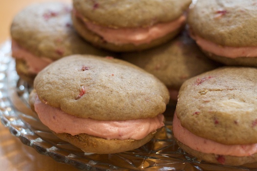 Strawberry Whoopie Pies Strawberry Whoopie Pies