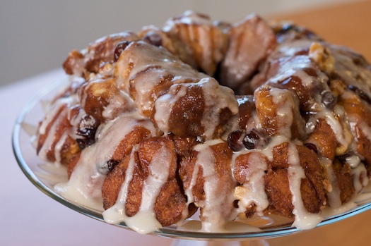 Cinnamon Roll Monkey Bread